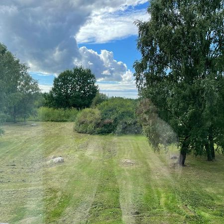 Nice Apartment In Maardu Esterno foto