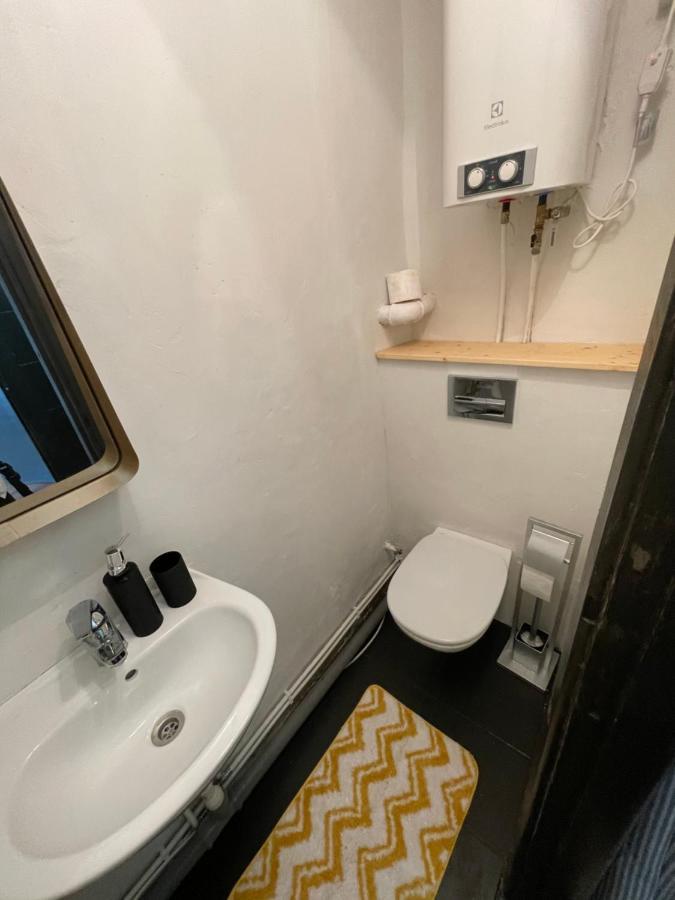 Nice Apartment In Maardu Esterno foto